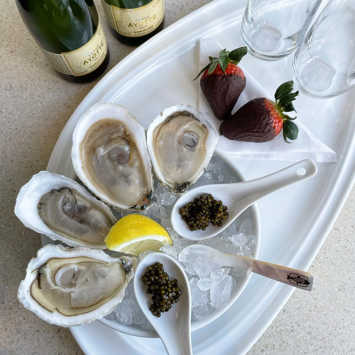 Maine Oyster & Caviar Kit
